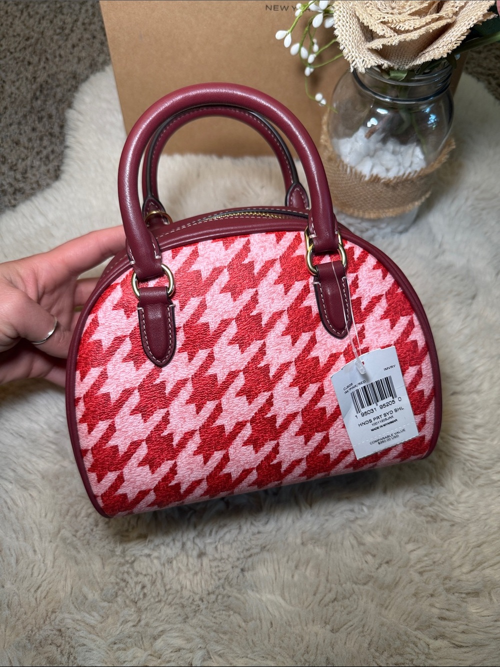 ✨NWT COACH Red Houndstooth Dome Satchel Bag✨ - Picture 5 of 12